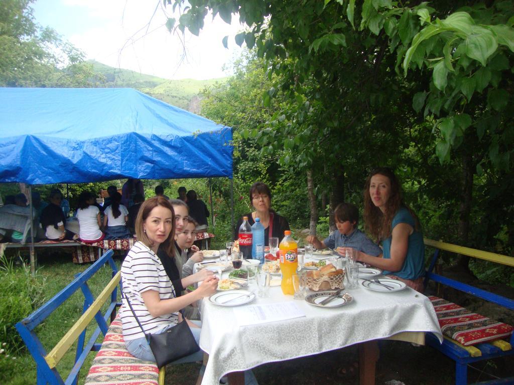 Hotel Mira Goris Exterior photo